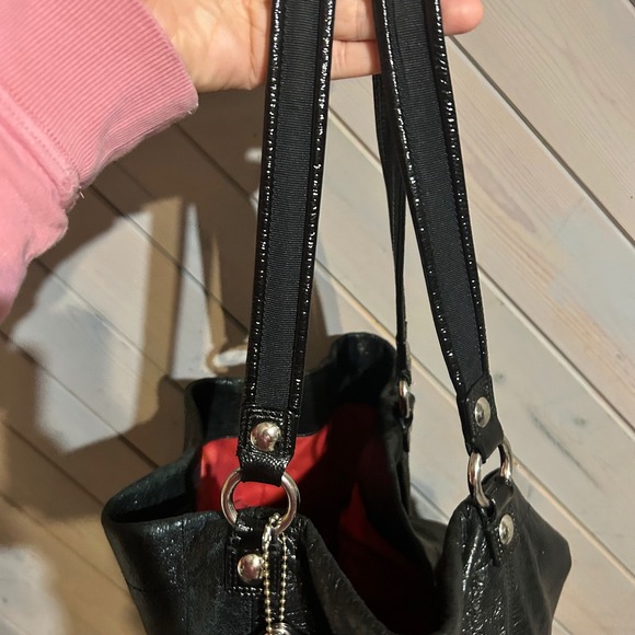 Coach Poppy Spotlight Tote, model number 14564. Shoulder Bag Purse Designer - Picture 6 of 8